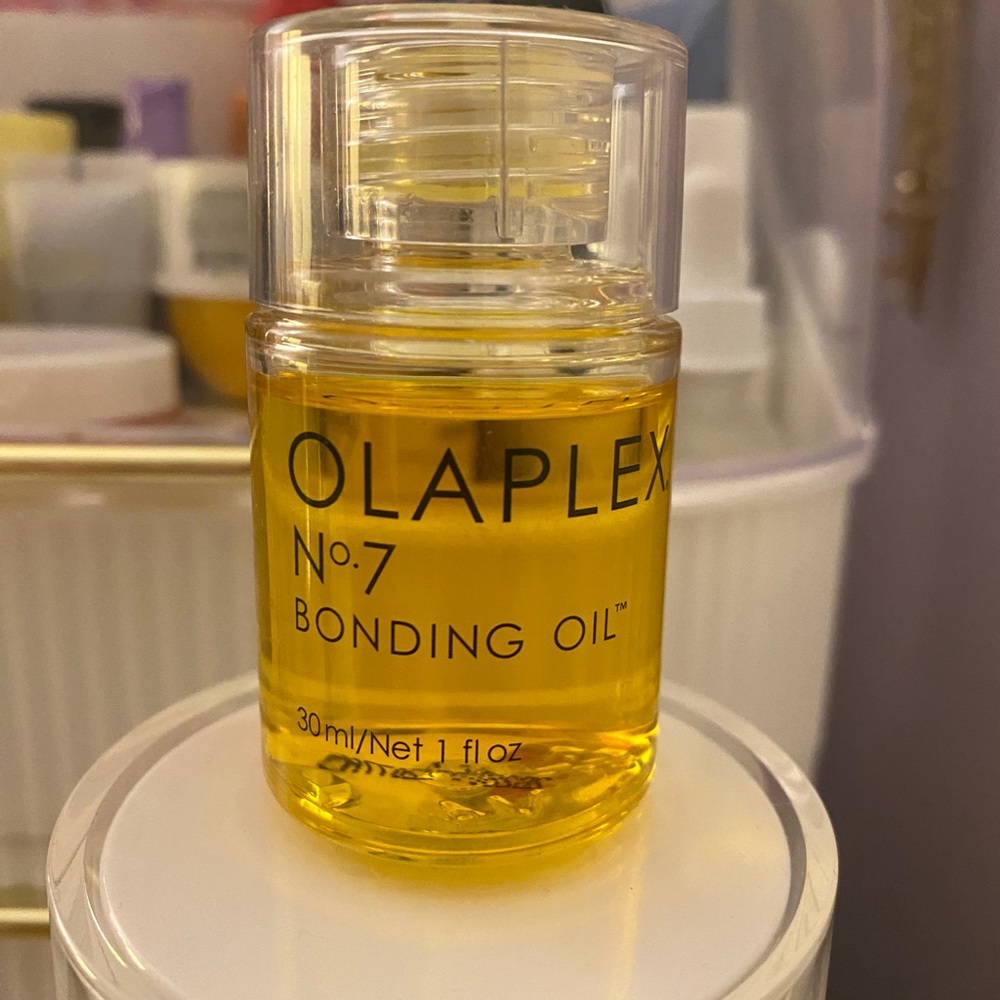 Olaplex bonding oil